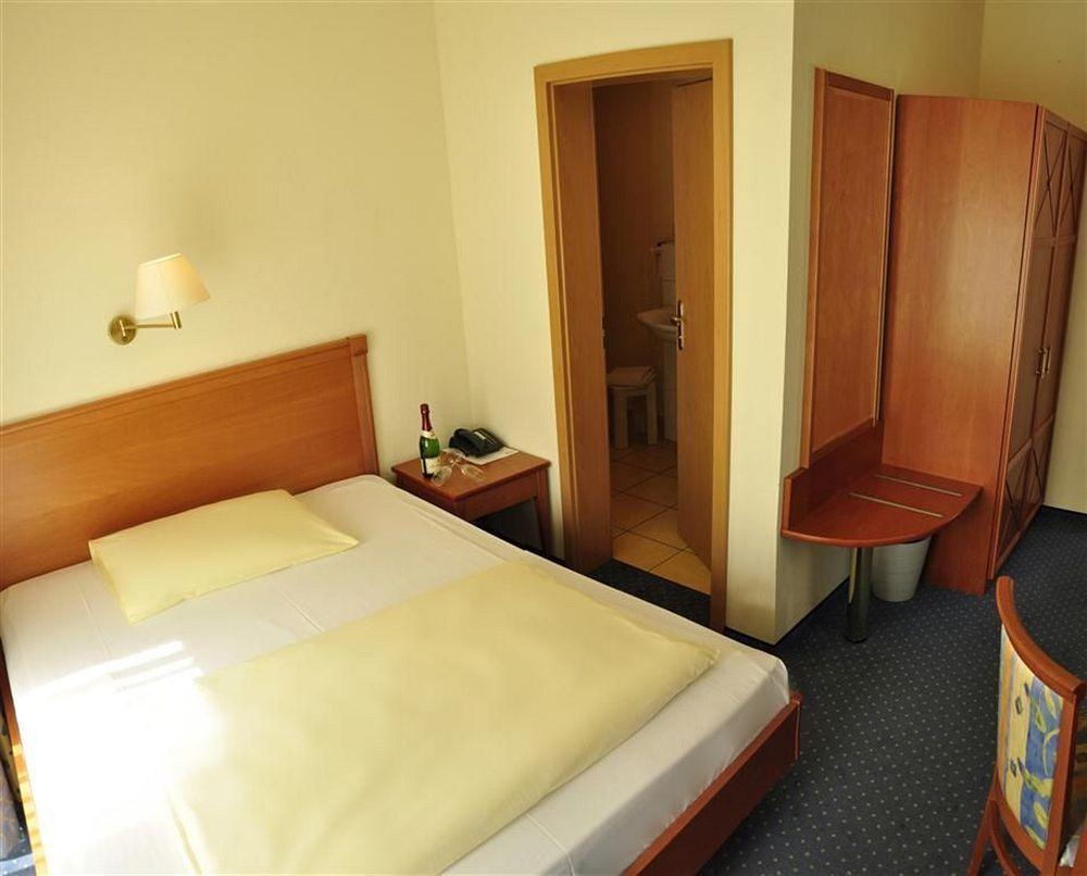 Amalienburg 3*